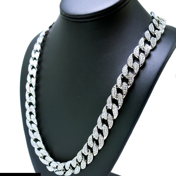 Full Iced out watch, necklace & bracelet - Picture 7 of 8